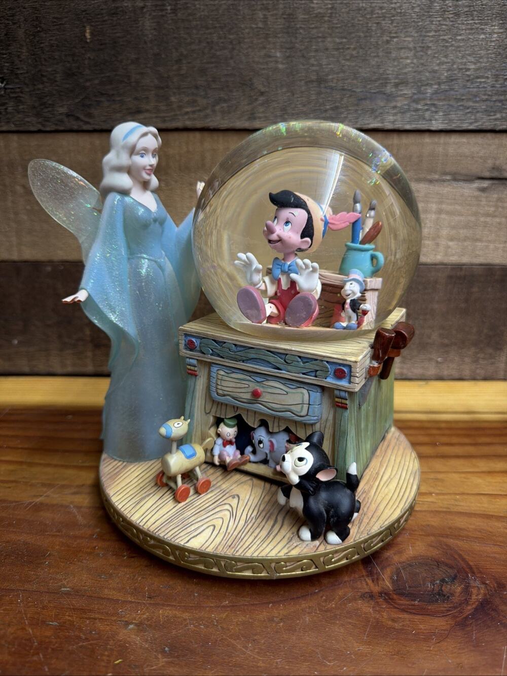 Vintage Disney Pinocchio and The Blue Fairy Snowglobe Toyland -flaws